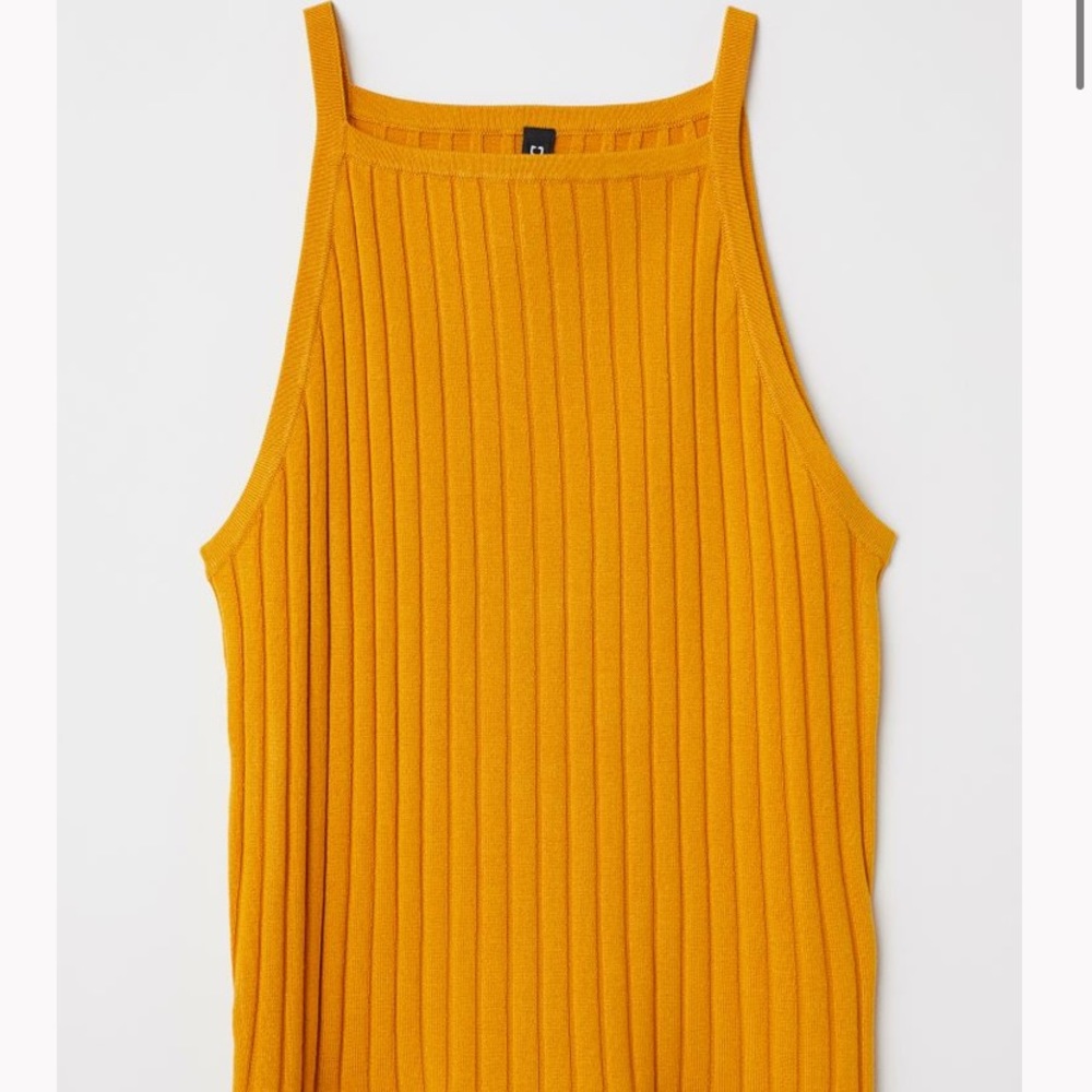 Ribbed Tank Top | DIVIDED